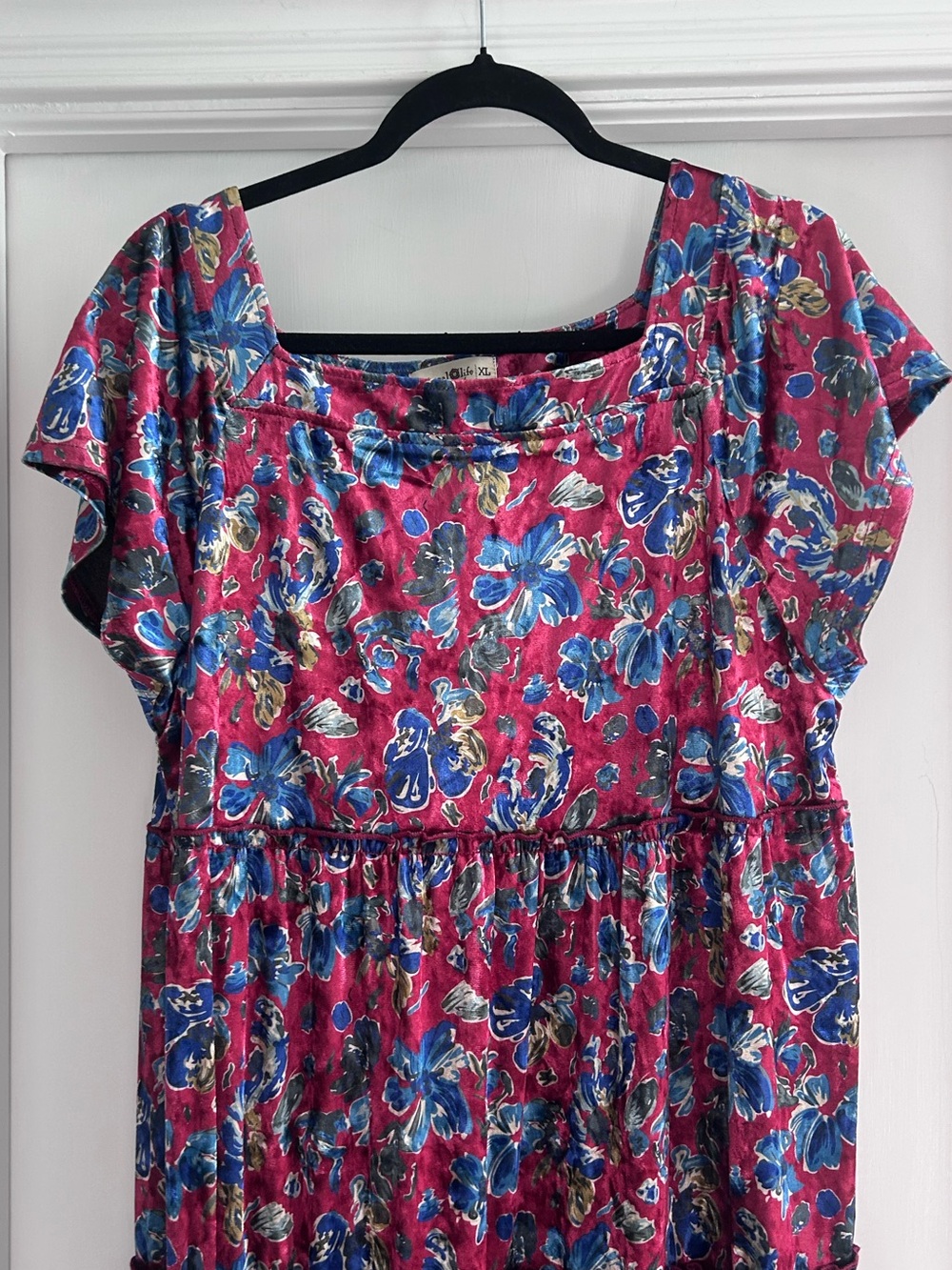 NATURAL LIFE Velvet Floral Tiered Maxi Dress - Picture 2 of 6